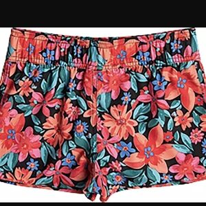 NWT Roxy  Black and Pink Floral Shorts